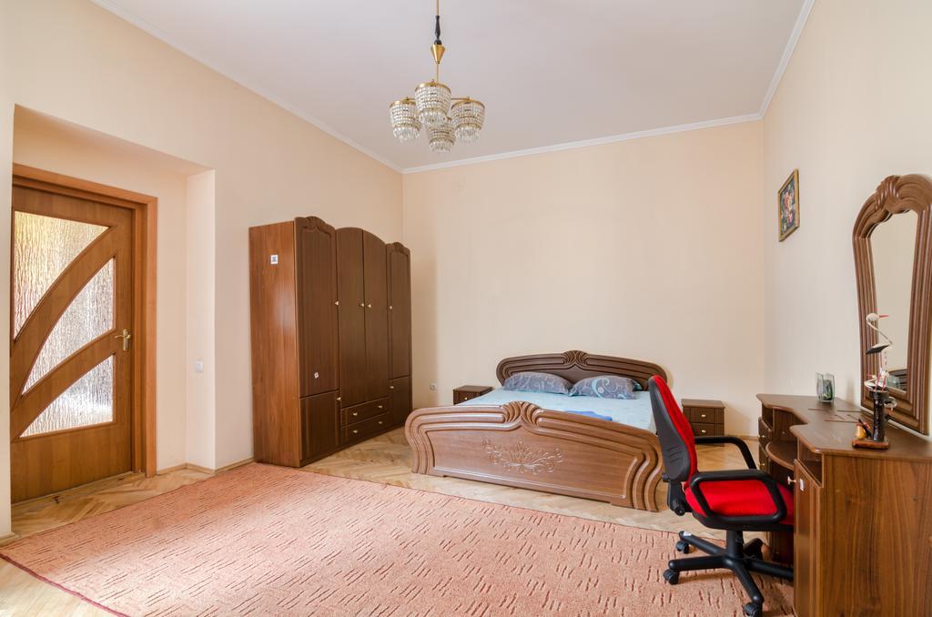 Leogrand Apartments Teodora 3 Львів Екстер'єр фото